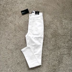 NEW! Fashion Nova White Stretchy Denim Jeans
